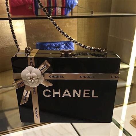 chanel gifts under $100|chanel free gifts with purchase.